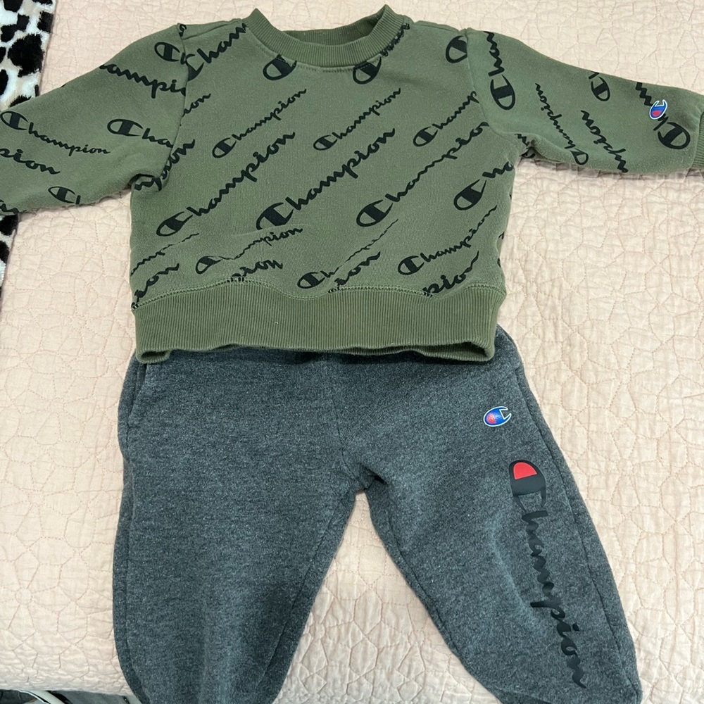 Champion matching set